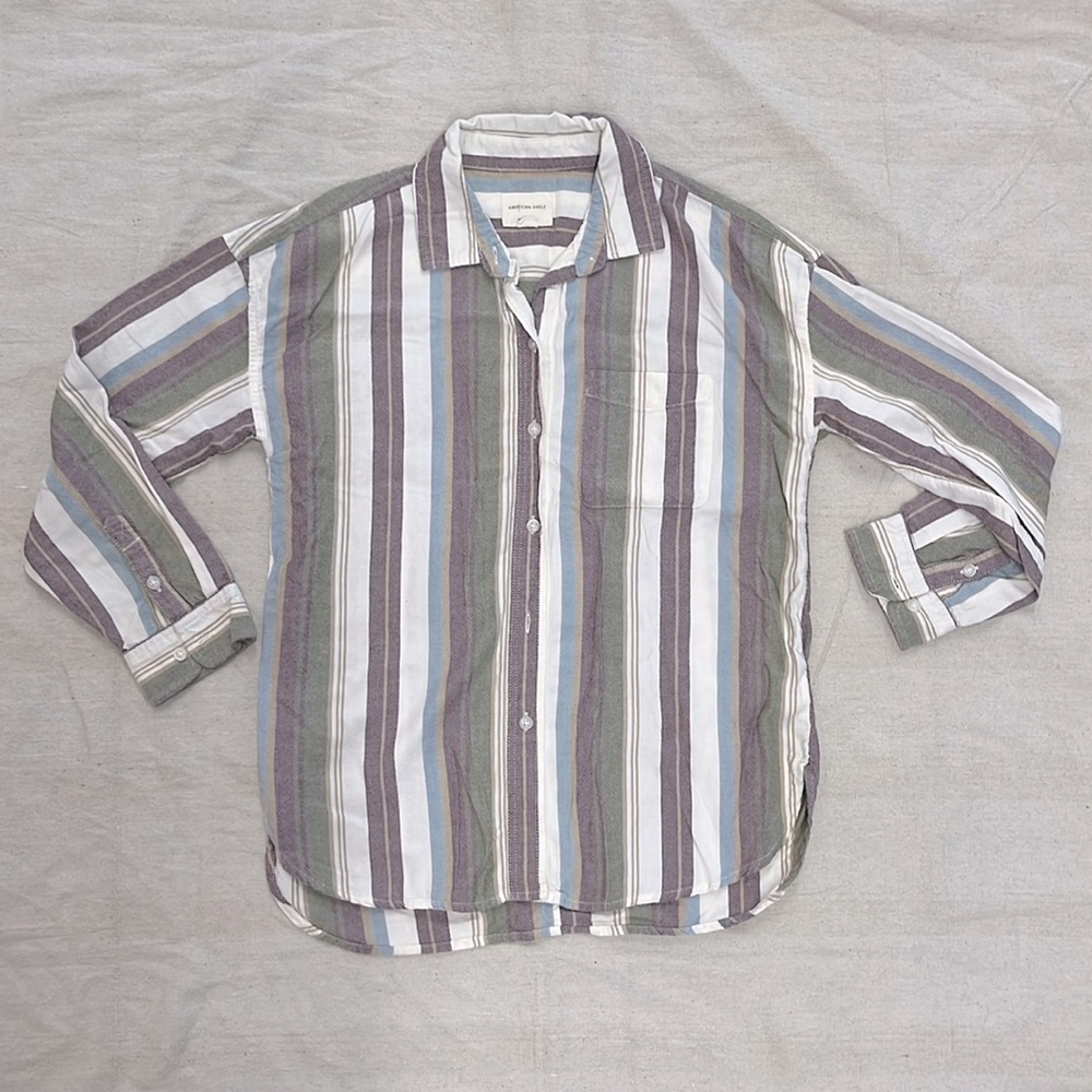 AE XS Oversized Fit Button Down Shirt
